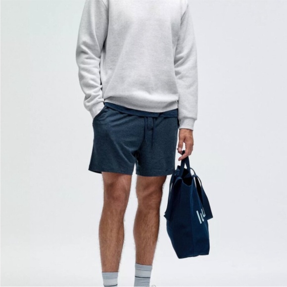 Lululemon Men’s Soft Jersey Shorts 5" M Heathered Blue - Picture 1 of 9